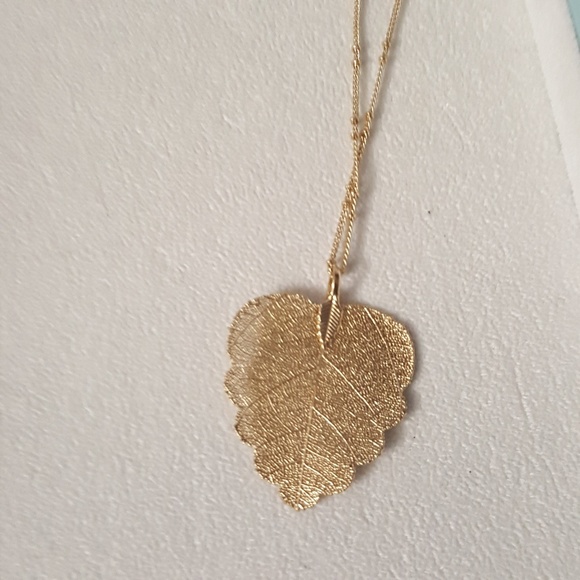 Necklace - Picture 2 of 2